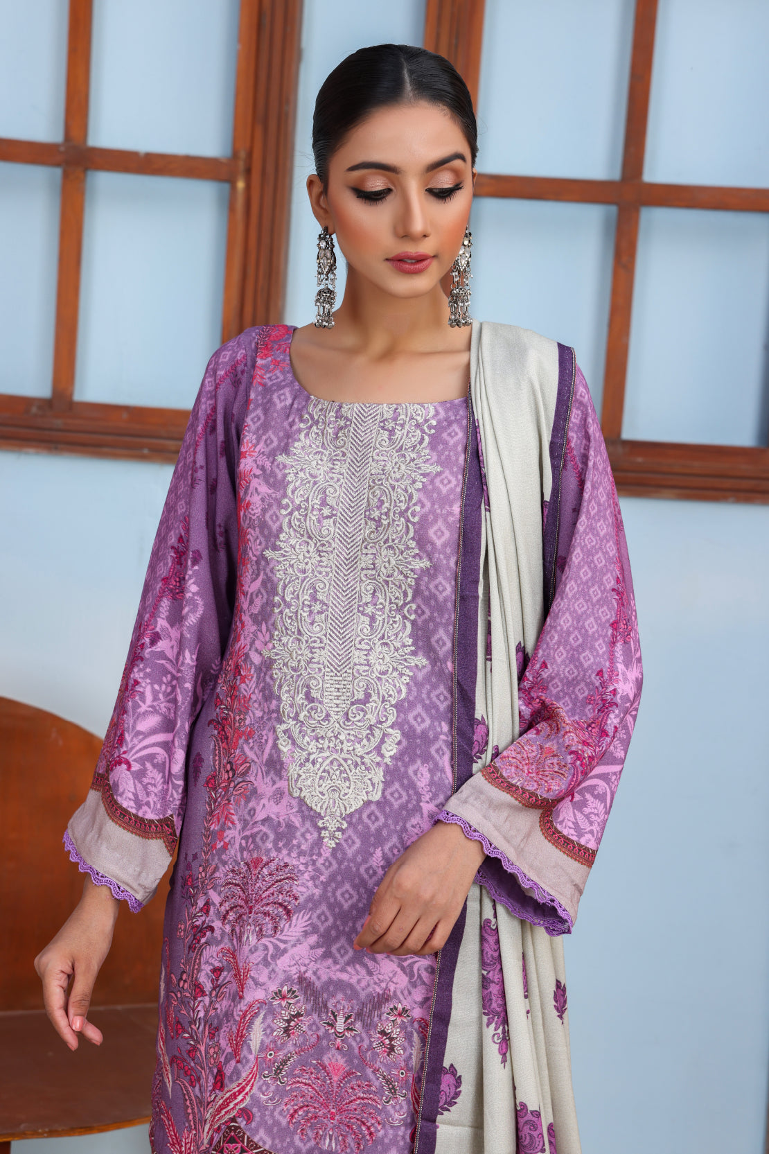 3 PIECE - EMBROIDERED PEACH - 1152