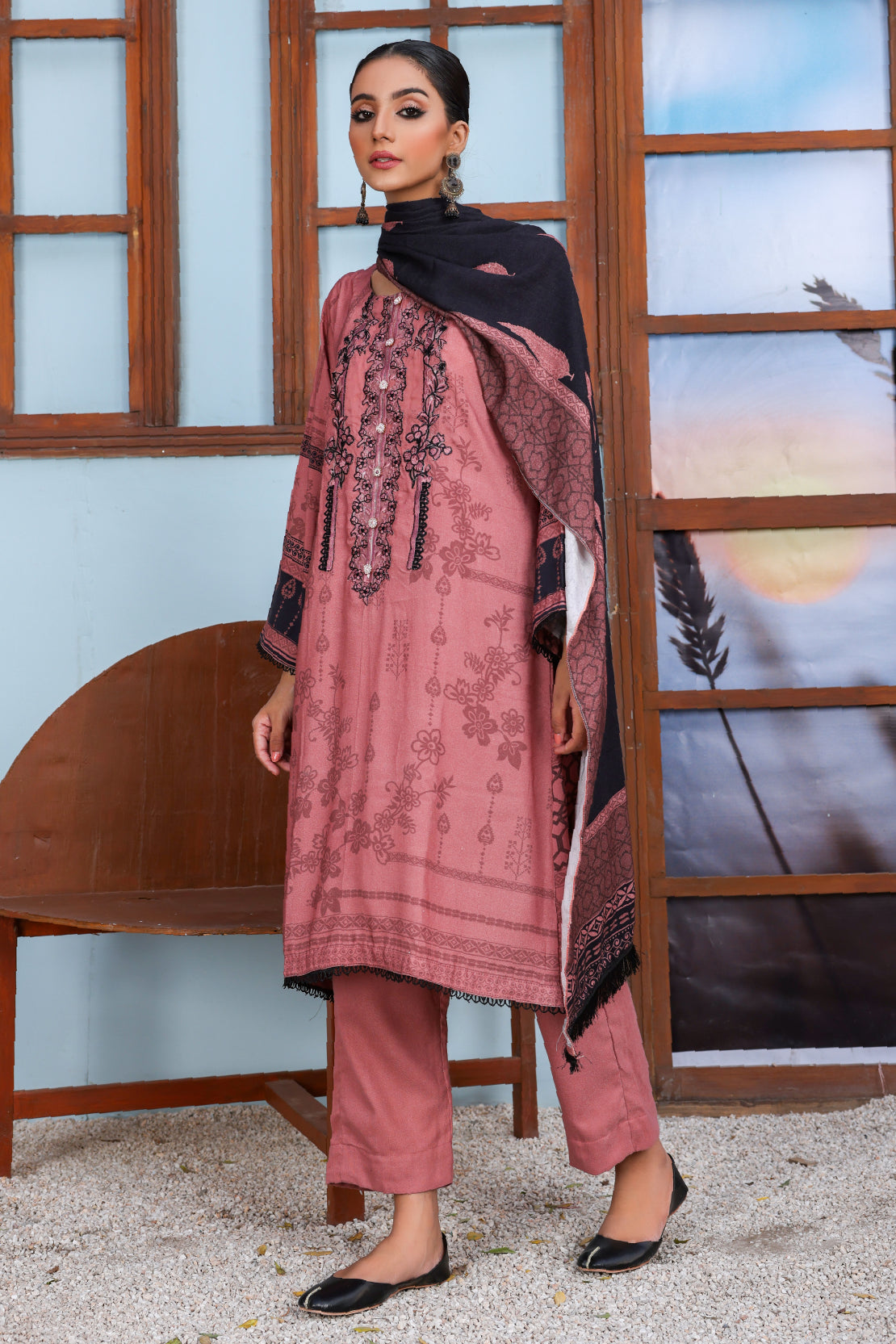 3 PIECE - EMBROIDERED PEACH - 1155