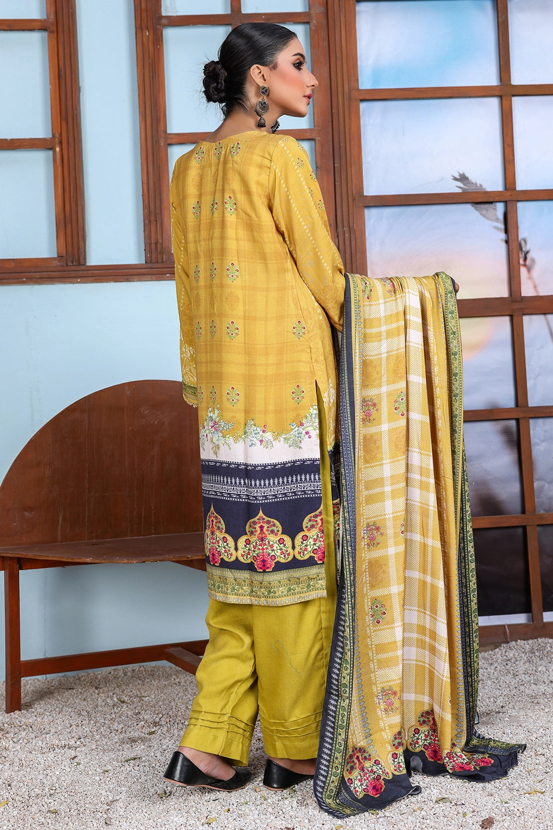 3 PIECE - EMBROIDERED PEACH - 1156