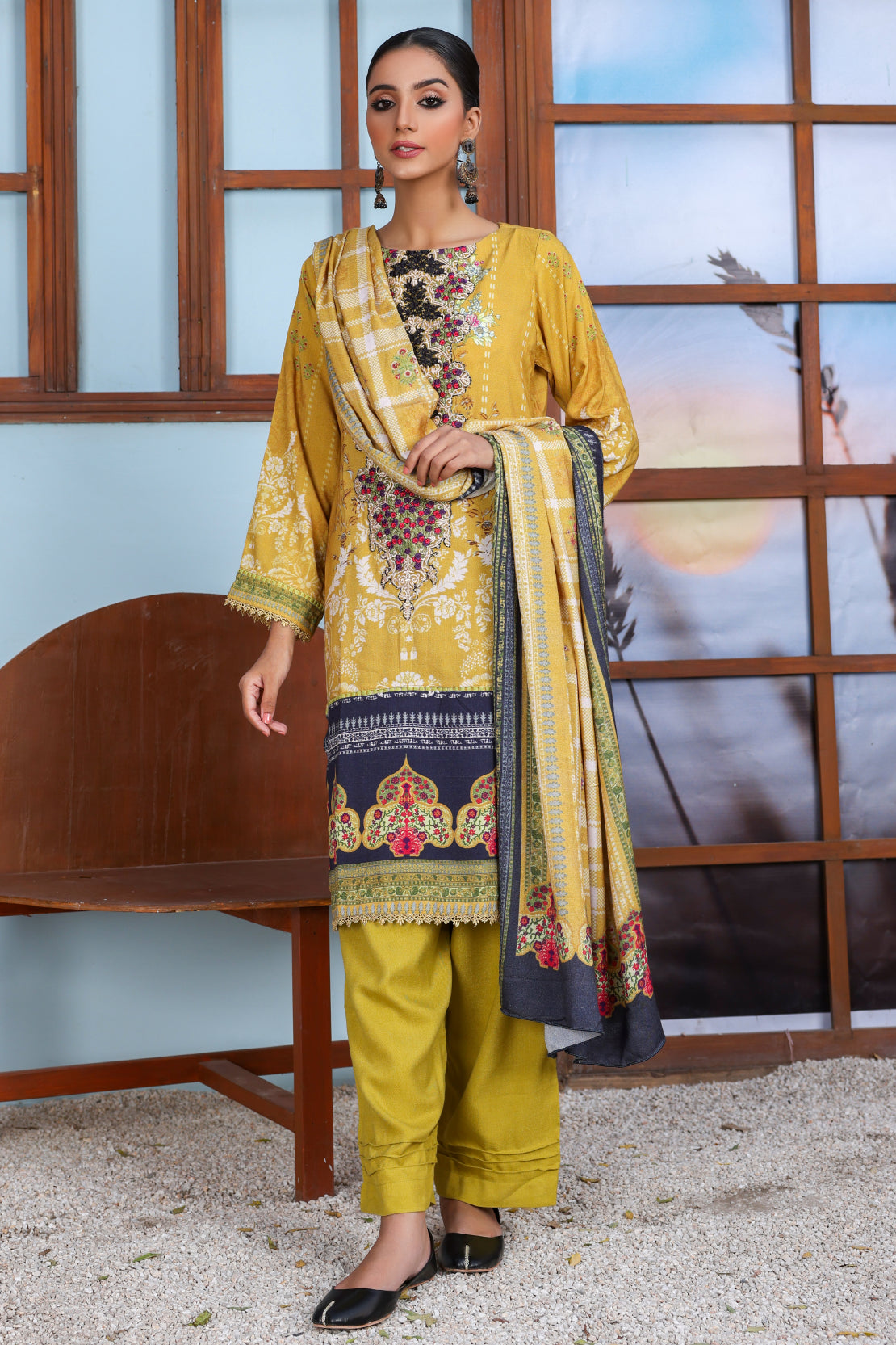 3 PIECE - EMBROIDERED PEACH - 1156