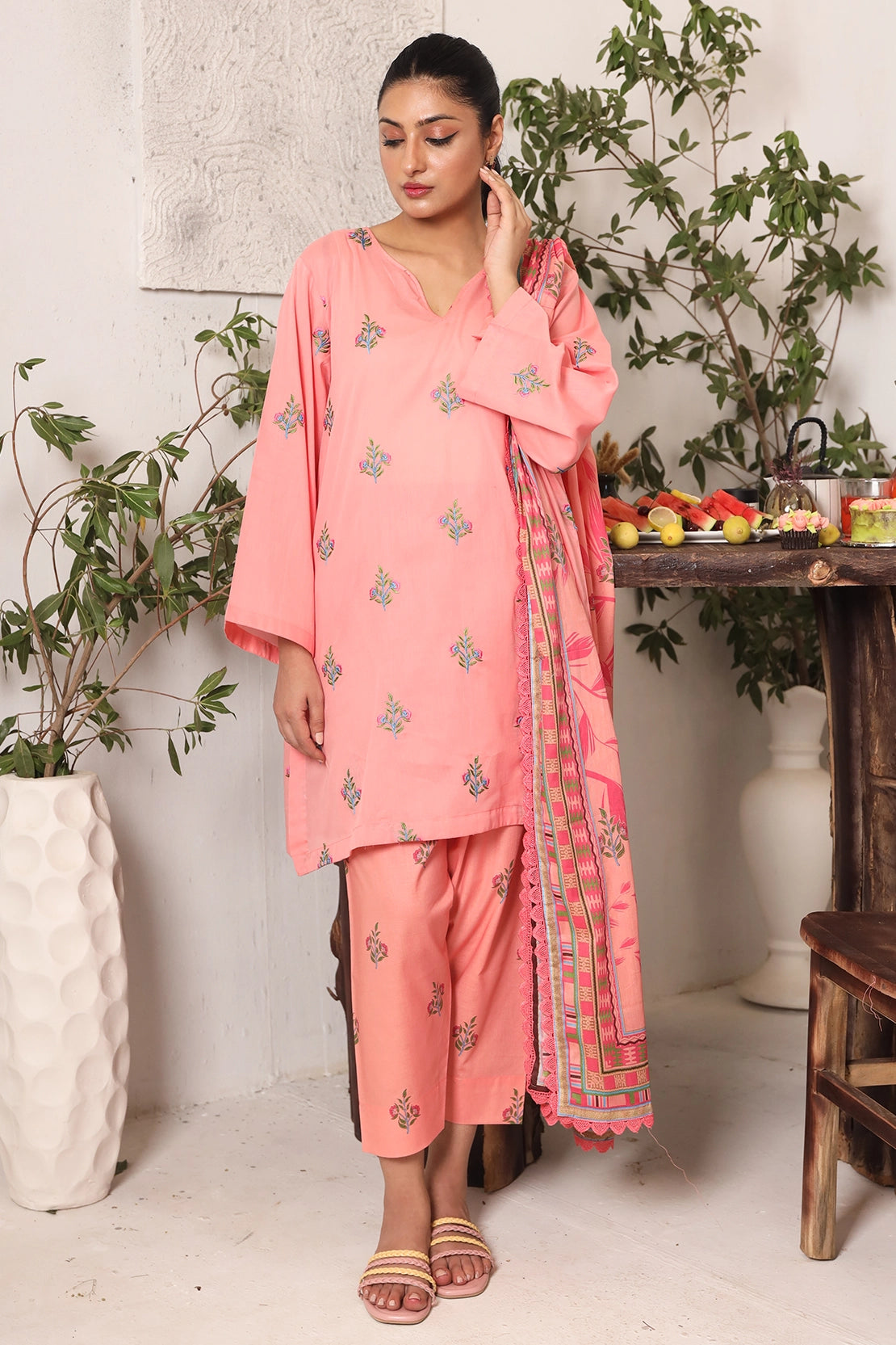3 PIECE - PREMIUM EMBROIDERED LAWN - 8714
