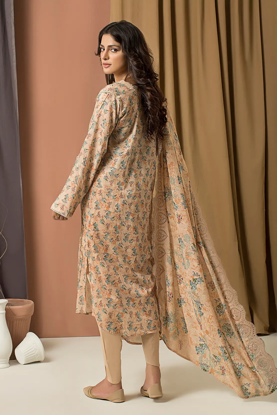 3 Piece - Printed Lawn with Embroidered Dupatta - 7684