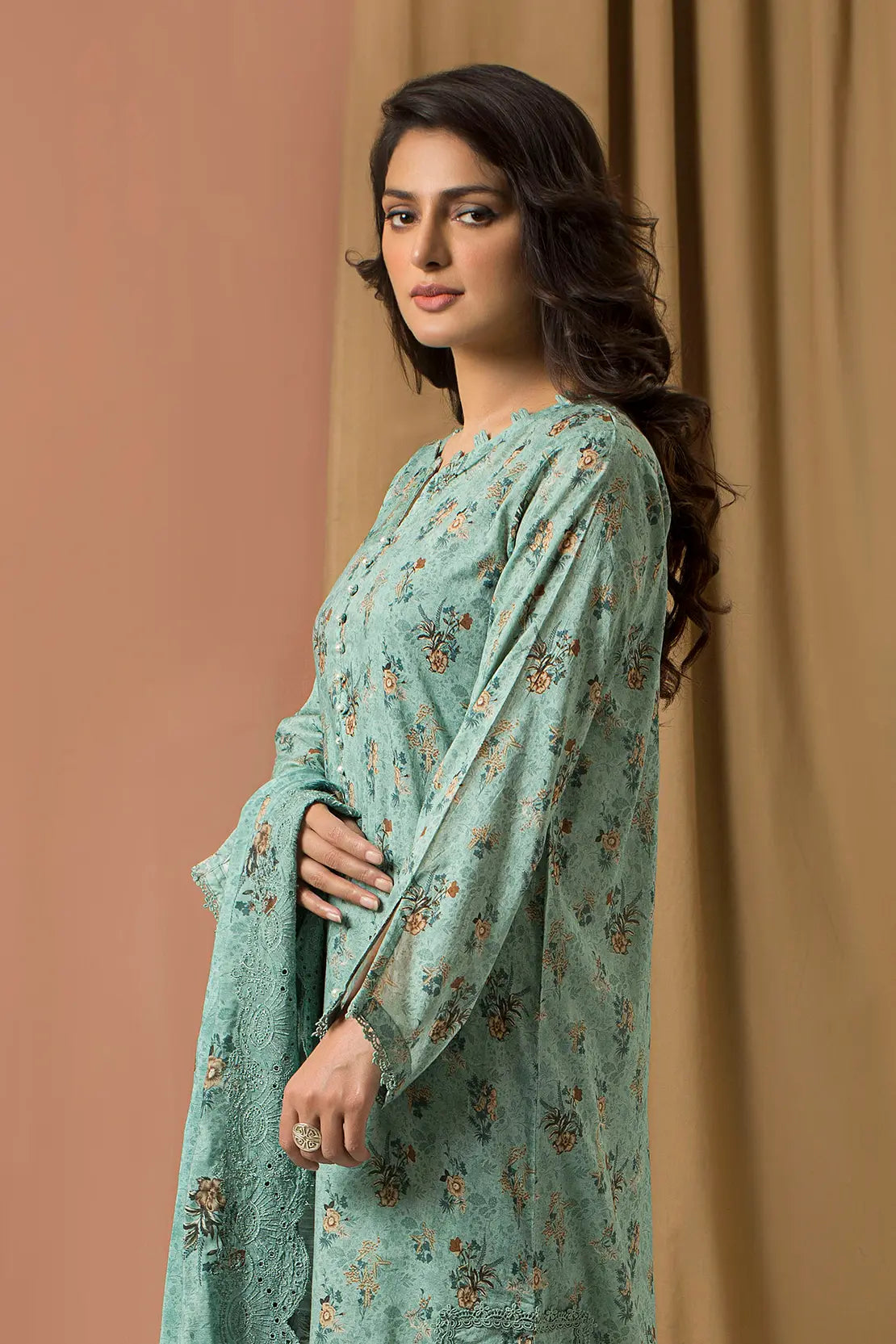3 Piece - Printed Lawn with Embroidered Dupatta - 7689
