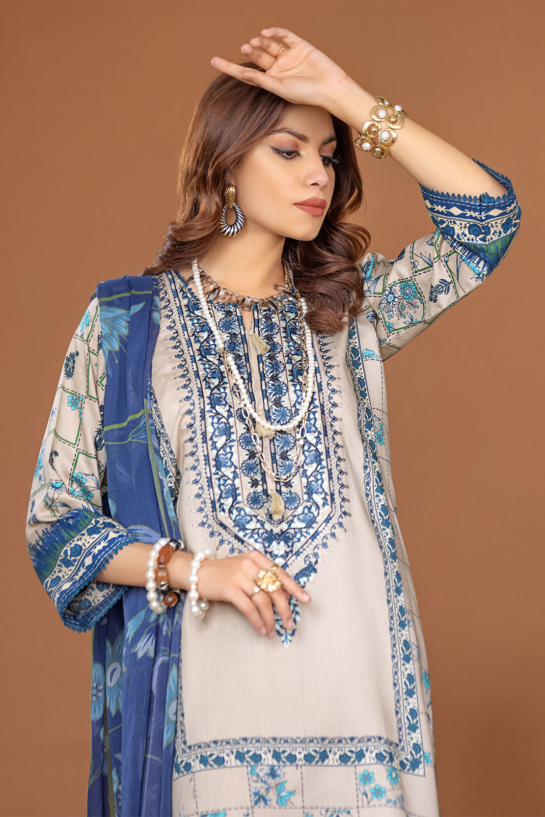 AMANI Embroidered Viscose 6961